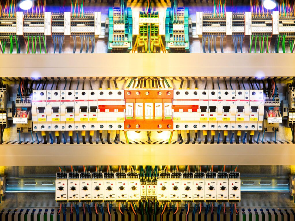 Instalacje elektryczne